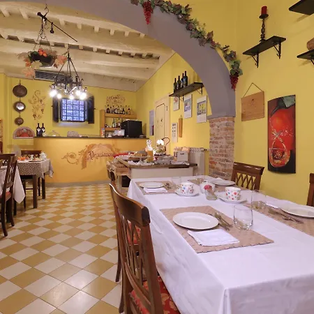 Antica Dimora Patrizia Affittacamere 3*