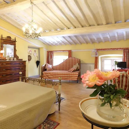 Antica Dimora Patrizia 3* Montecarlo